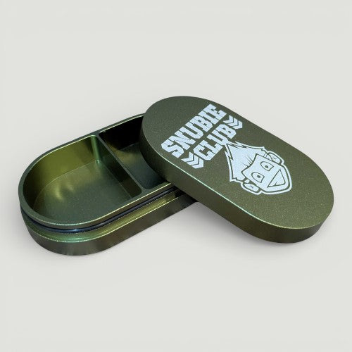 Snubie Club Can - Club Can Logo